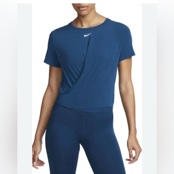 Nike One Lux Dri Fit Crop Top size L - Picture 1 of 4